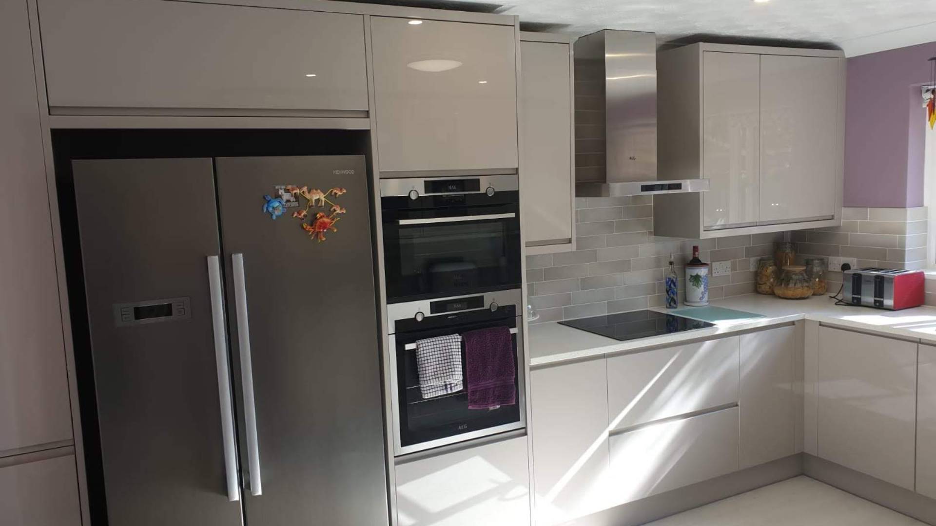 About Us Homepage Red Services